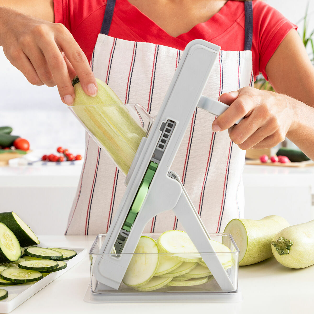Innovagoods 5-In-1 Inklapbare Snijmachine Voor Groentes Slichen Innovagoods