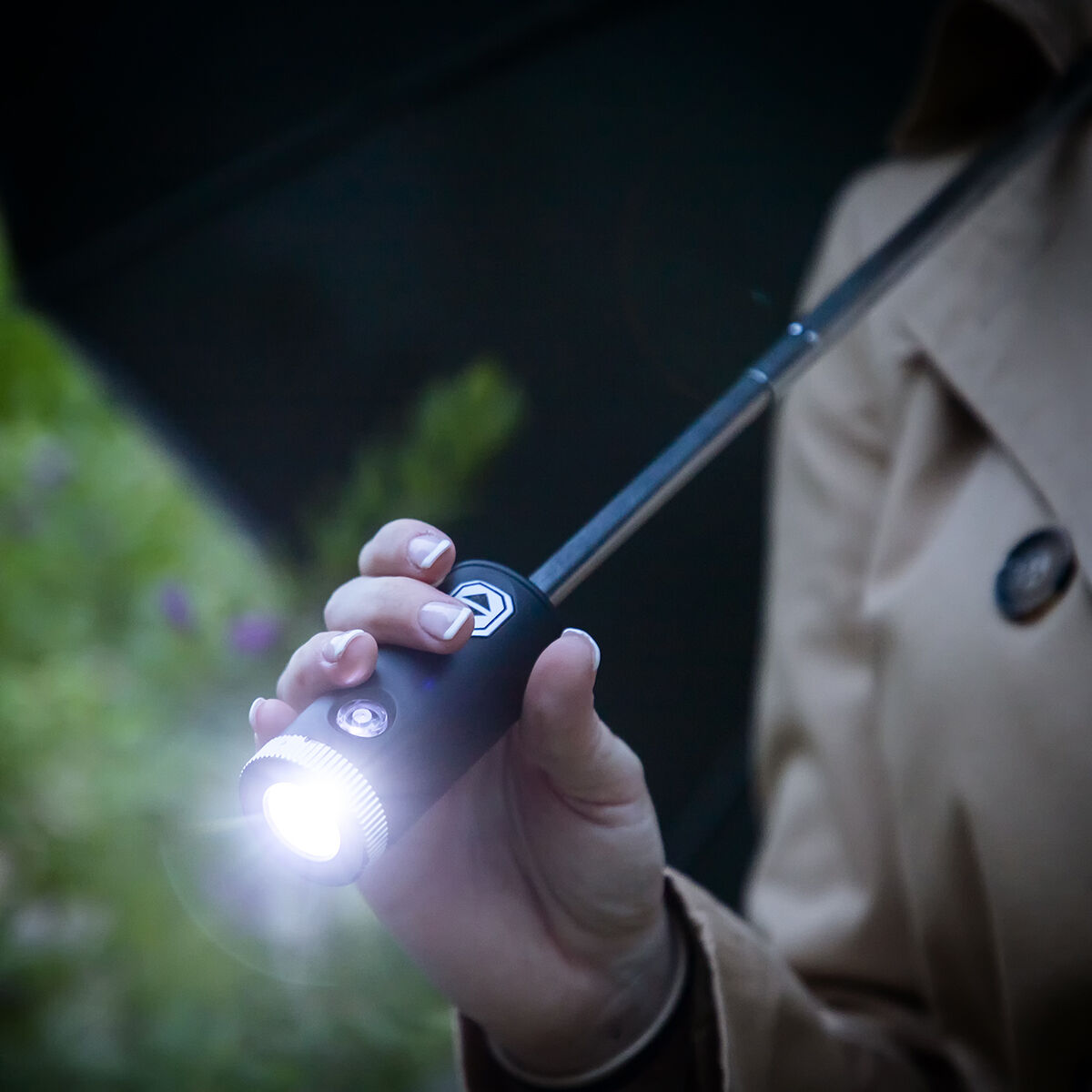 Innovagoods Opvouwbare Omgekeerd Sluitende Paraplu Met Led Folbrella Innovagoods